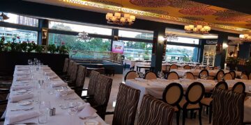 SAAKAN — Restaurant, bar lounge d’exception à Abidjan